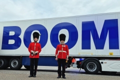 The Kings-Guards - The Queens Guards - British Royal Guards