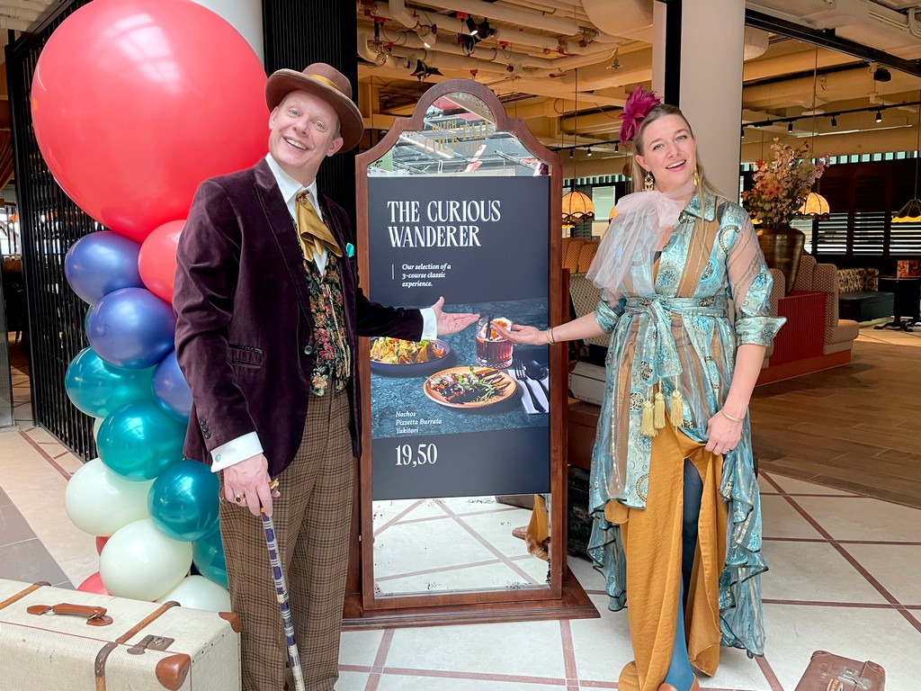 Opening Lounge 1 Schiphol The Wanderer