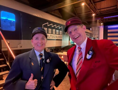 Conducteur en Machinist op feest in de Rijtuigenloods Amersfoort